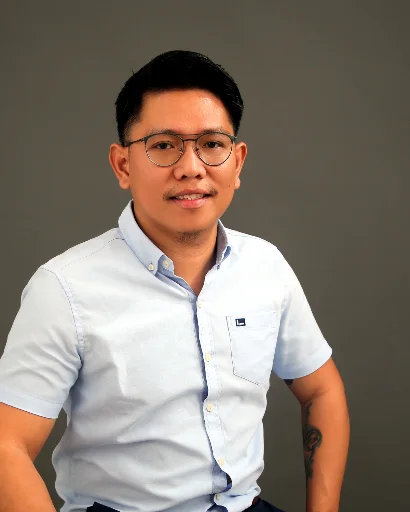 Louie Santiago